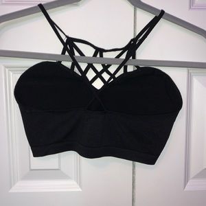 A black strap bra